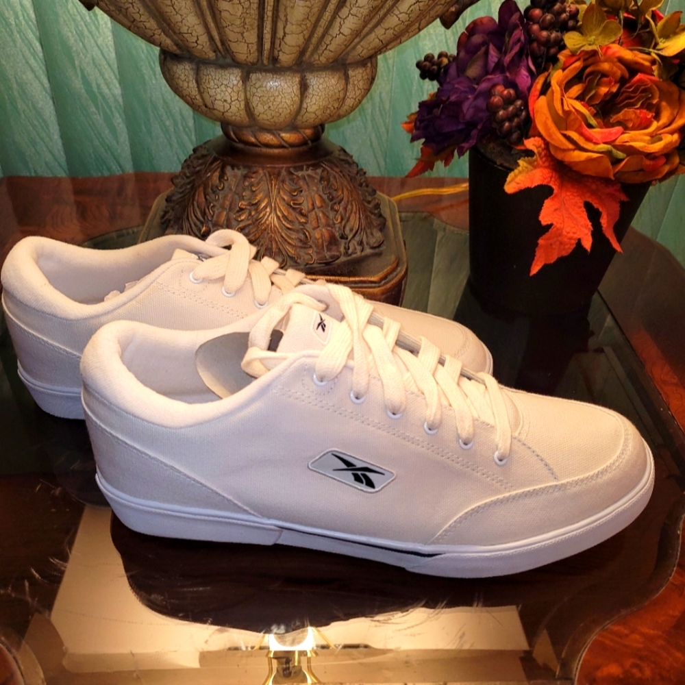 Reebok Size 13 New Mens Sneaker
